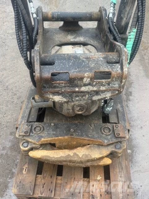 Steelwrist volvo x26 s70 Rotators