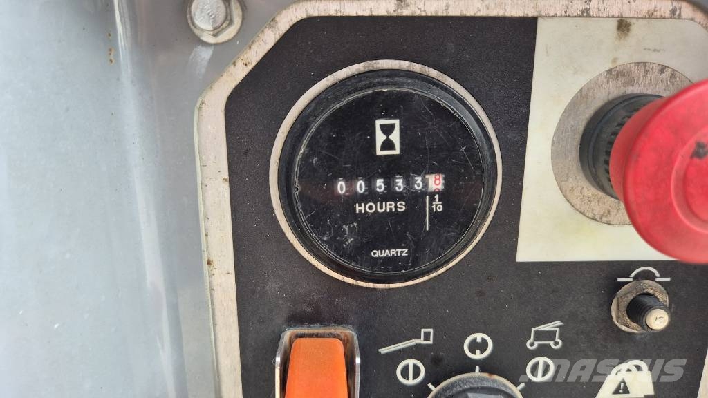Genie Z-30/20N RJ - 2015 YEAR - 535 WORKING HOURS Karos emelők