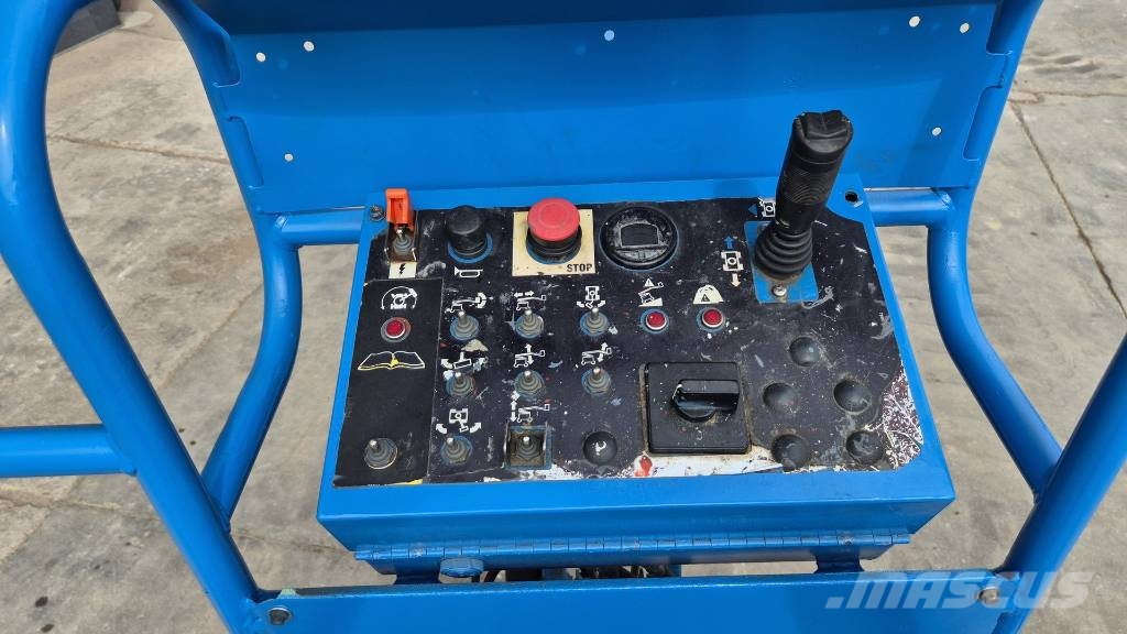 Genie Z-30/20N RJ - 2015 YEAR - 535 WORKING HOURS Karos emelők