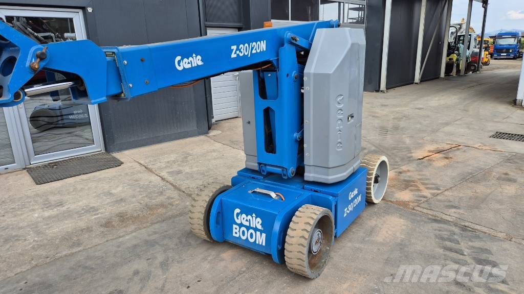 Genie Z-30/20N RJ - 2015 YEAR - 535 WORKING HOURS Karos emelők