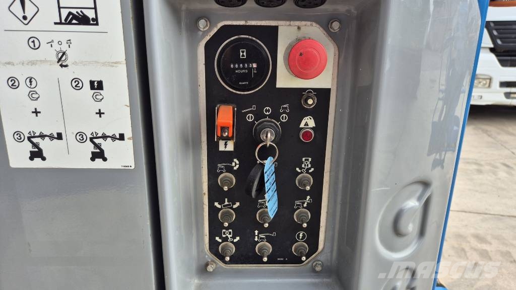 Genie Z-30/20N RJ - 2015 YEAR - 535 WORKING HOURS Karos emelők