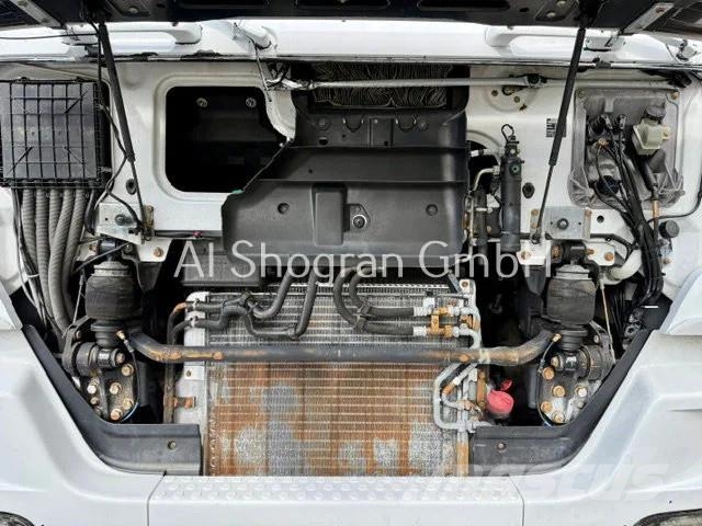 Mercedes-Benz Actros 1858 V8 / Megaspace / Retarder / Euro 3 Trekkvogner