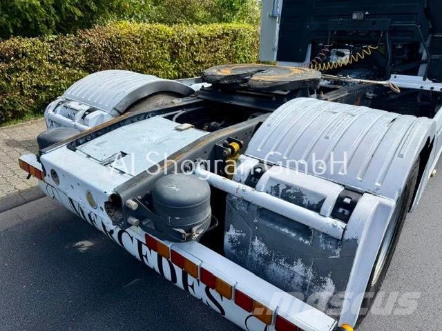 Mercedes-Benz Actros 1858 V8 / Megaspace / Retarder / Euro 3 Trekkvogner