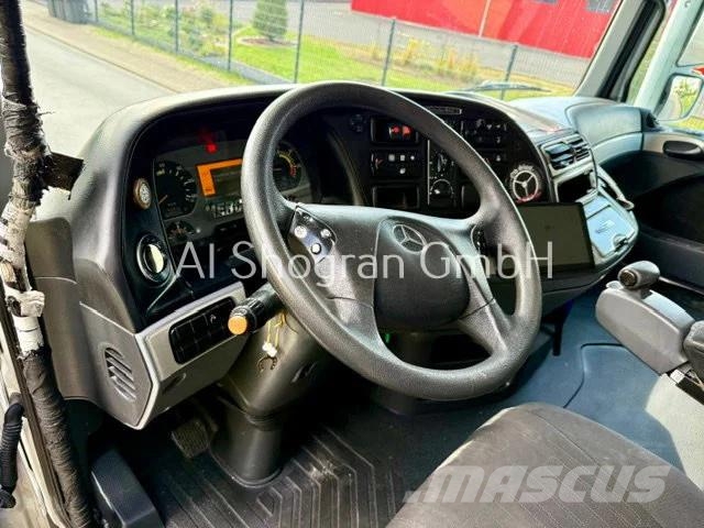 Mercedes-Benz Actros 1858 V8 / Megaspace / Retarder / Euro 3 Trekkvogner