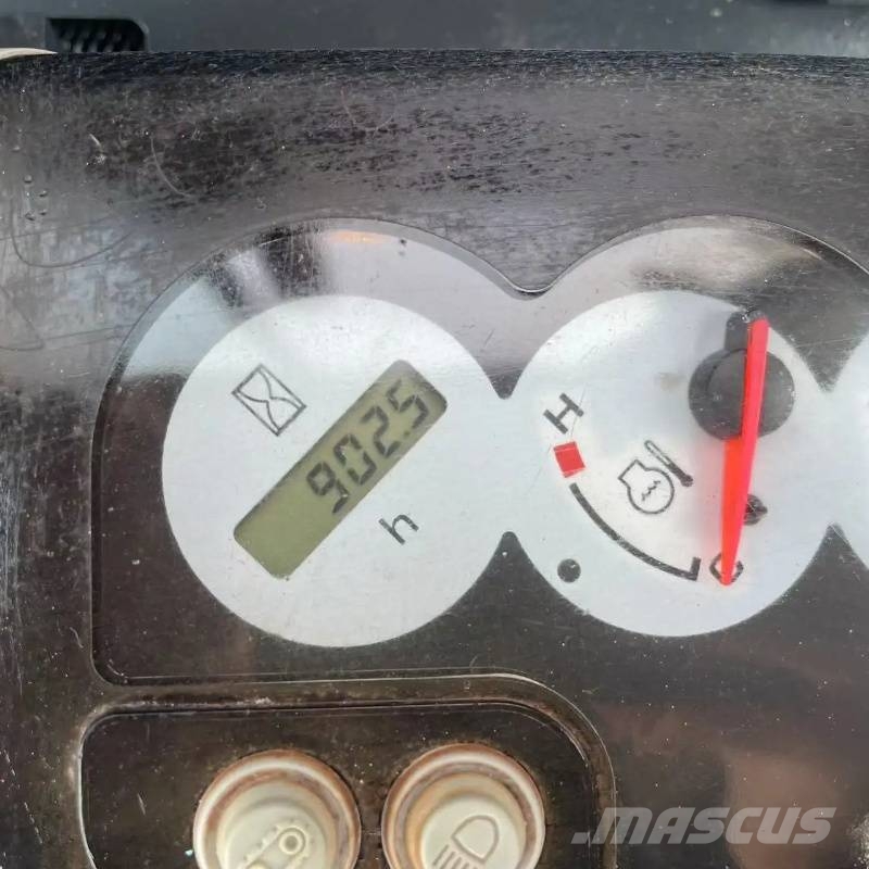 Komatsu PC 35 MR 소형 굴삭기 7톤 미만
