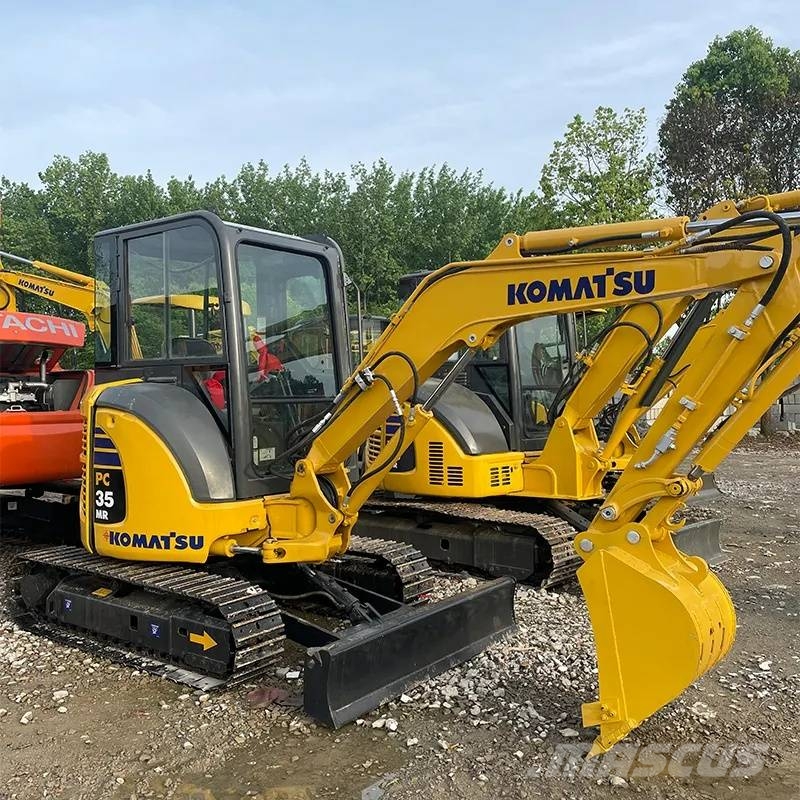 Komatsu PC 35 MR 소형 굴삭기 7톤 미만
