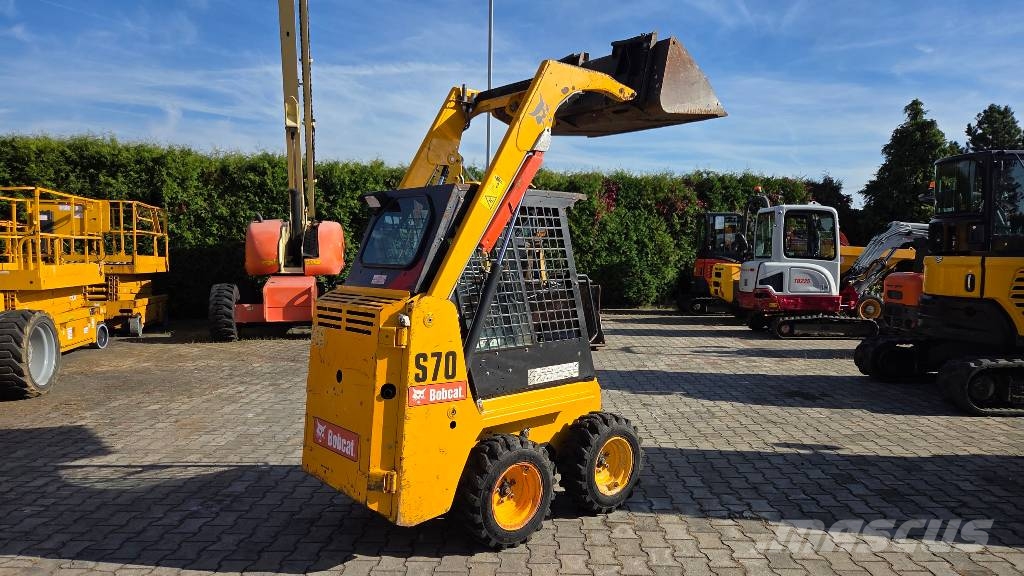 Bobcat S 70 Smykem řízené nakladače
