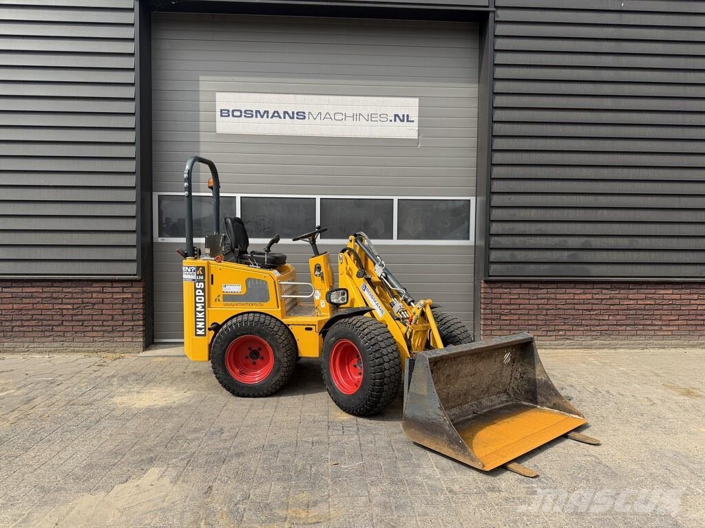 Knikmops 130 minishovel BJ 2024 €490 LEASE لوادر بعجل
