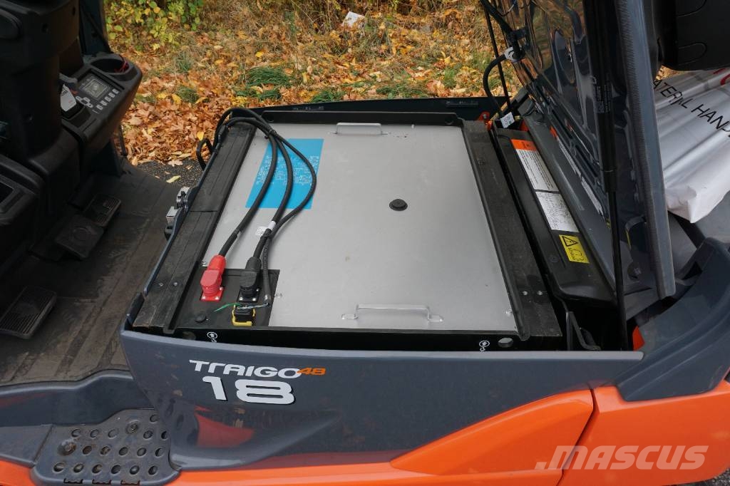 Toyota 8FBMT18 電動堆高機