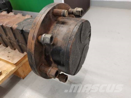 Komatsu WA 90 portal axle Осі