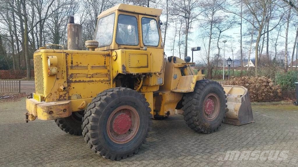 CAT 920 / Good working condition / Near new tires 轮式装载机