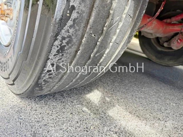 Stas S339CX / Thermo / Voll Alu / 28 m³ Kippladerauflieger
