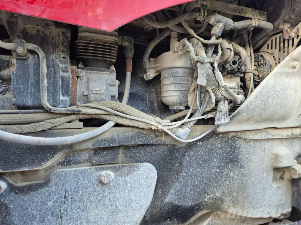 Case IH Magnum 380 CVXDrive الجرارات