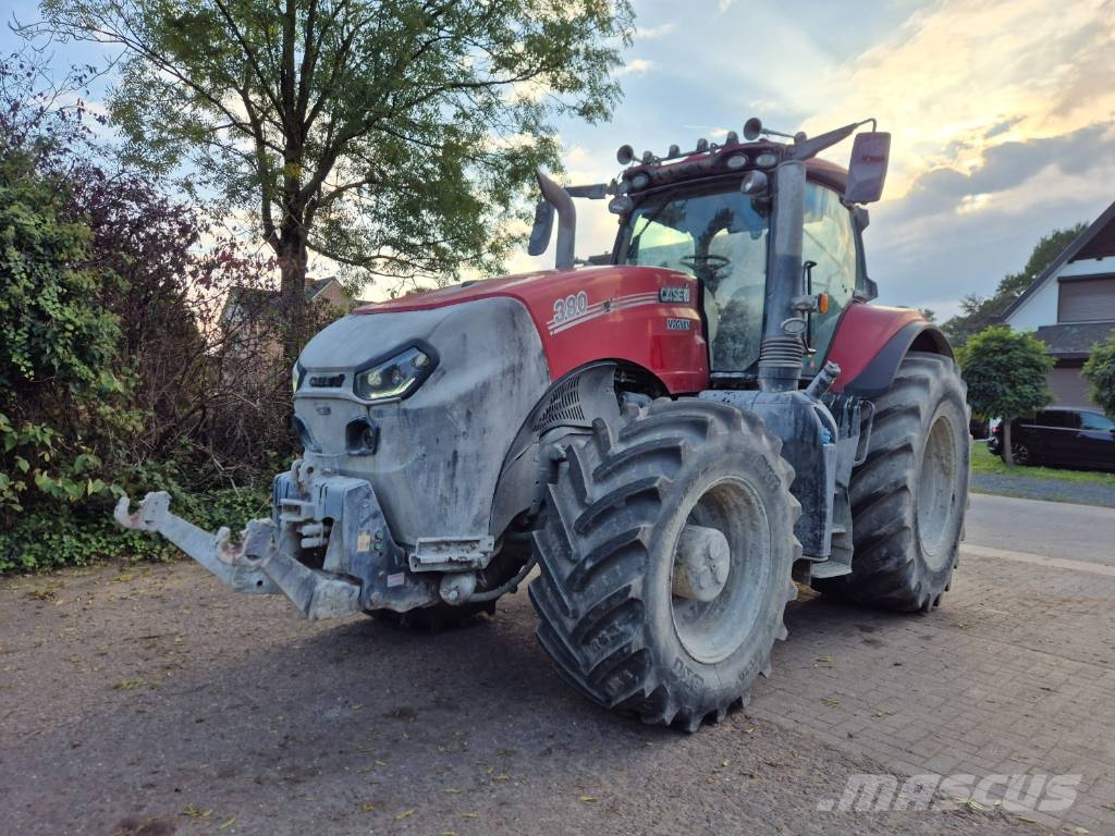 Case IH Magnum 380 CVXDrive الجرارات