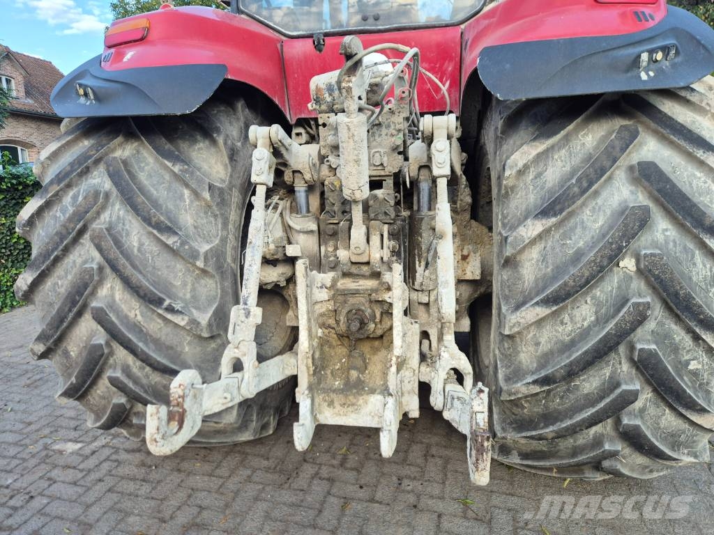 Case IH Magnum 380 CVXDrive الجرارات