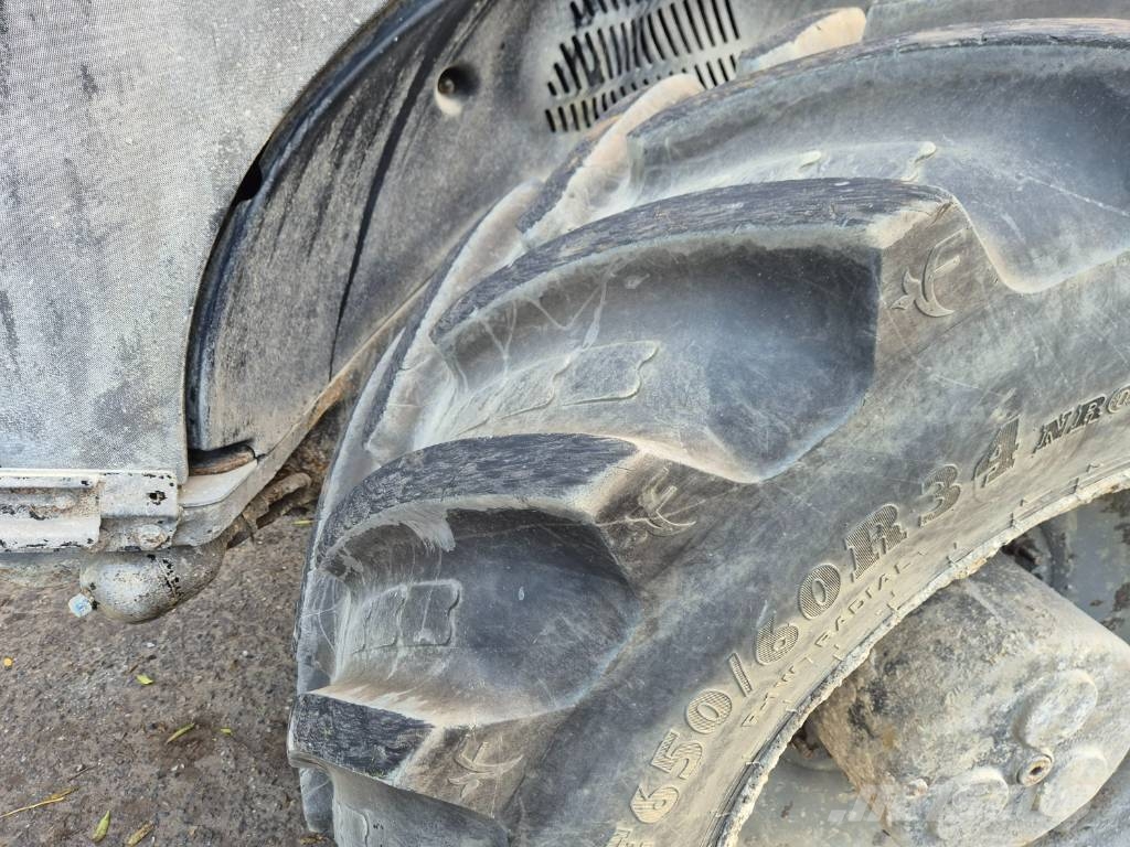 Case IH Magnum 380 CVXDrive الجرارات