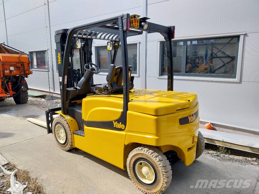 Yale ERP40VM Electric forklifts