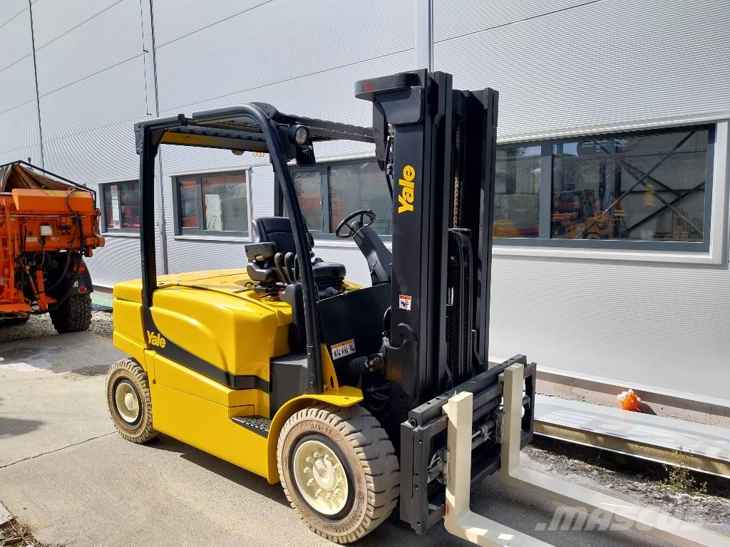 Yale ERP40VM Electric forklifts
