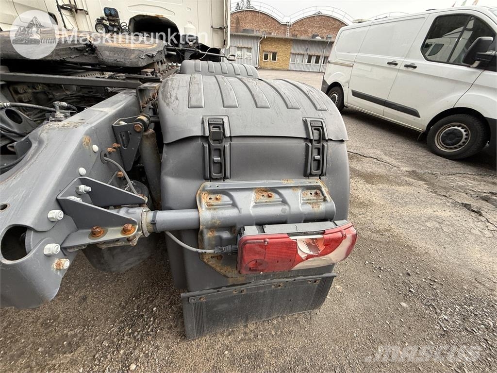 Scania G440LA6X2MNA Vlačilci