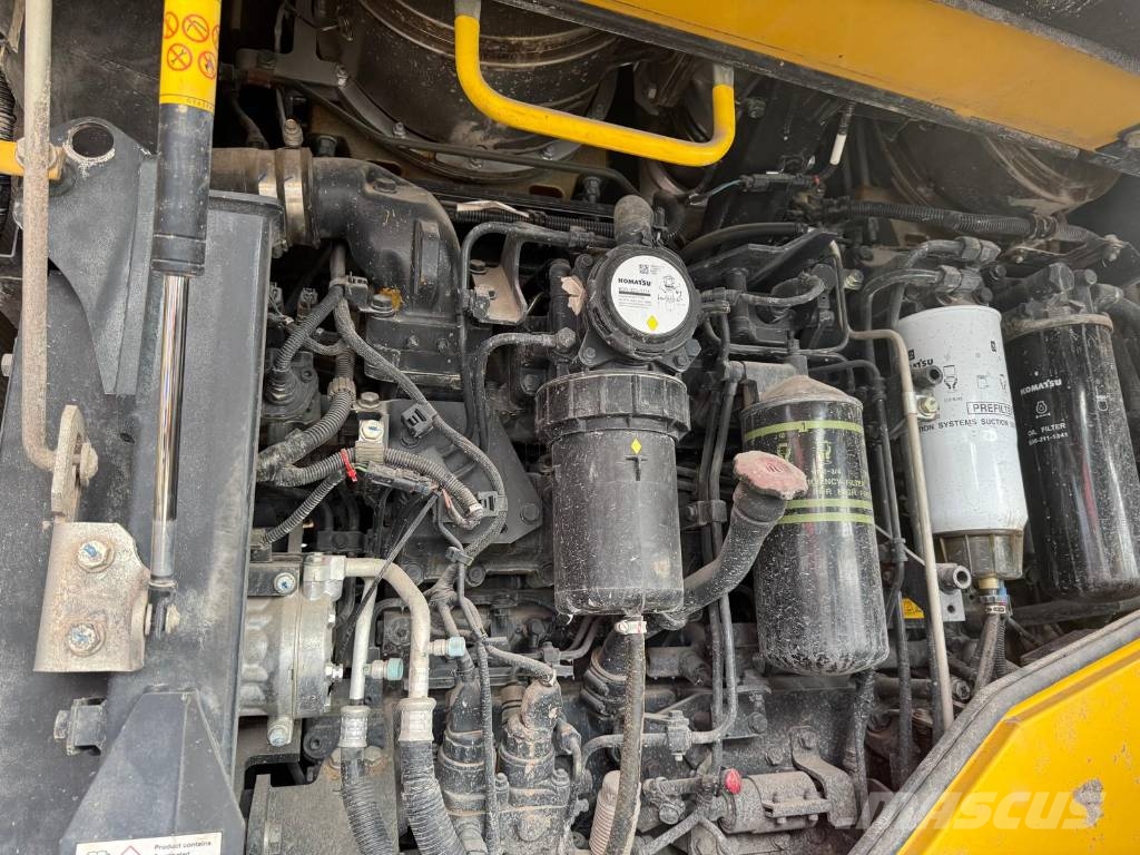 Komatsu WA470-8EO لوادر بعجل