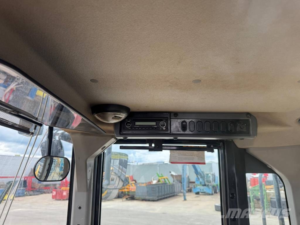 Komatsu WA470-8EO لوادر بعجل