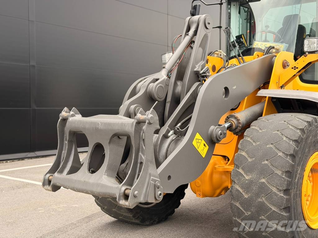 Volvo L 110 H Stage 5 Kolesni nakladalci