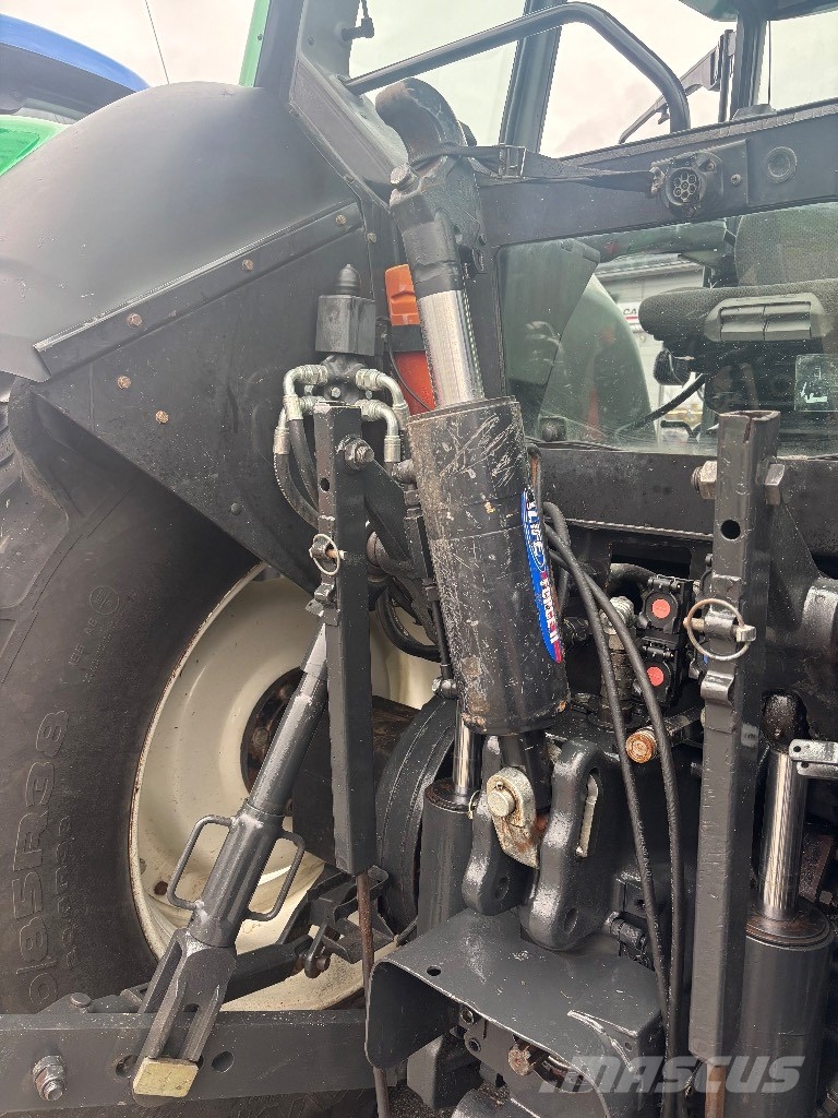 Valtra T 180 Tractores