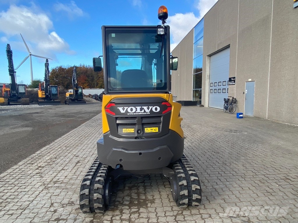 Volvo ECR 25 D حفارات صغيرة أقل من 7 طن (حفارات صغيرة)