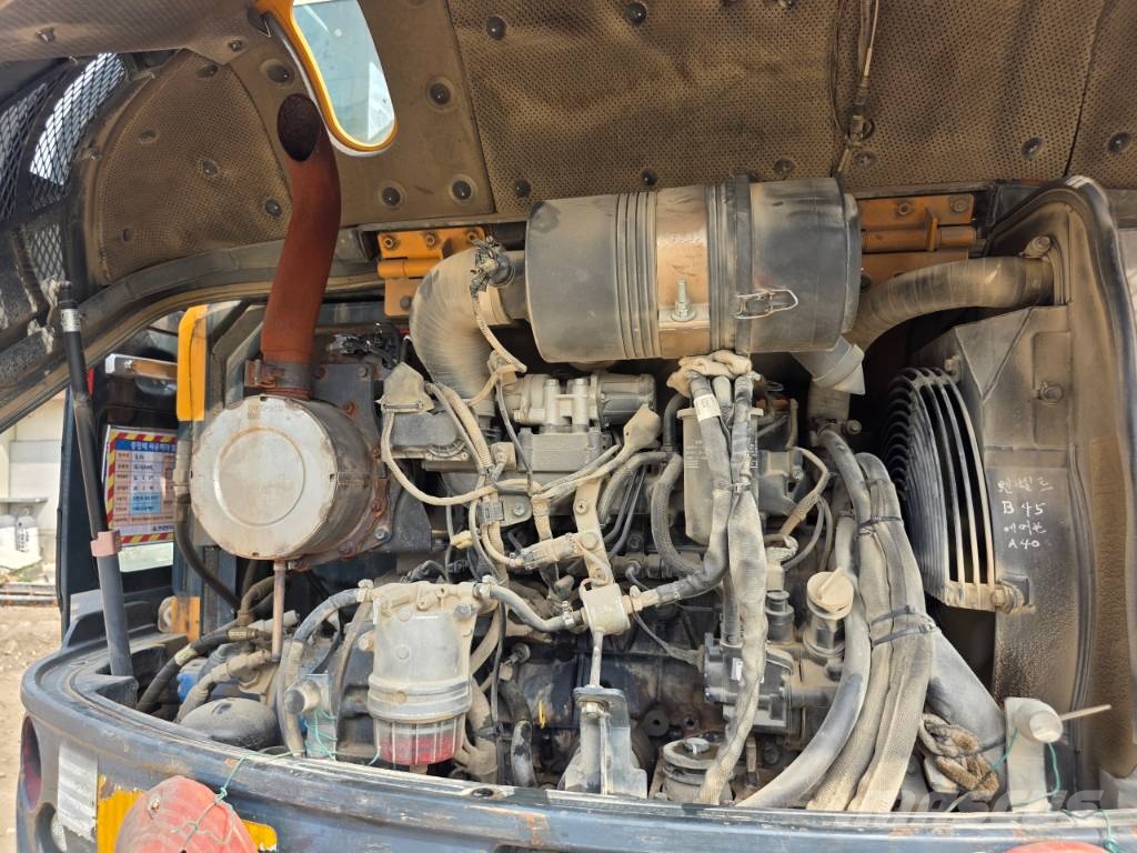 Hyundai HW60 旋轉式挖土機/掘鑿機/挖掘機