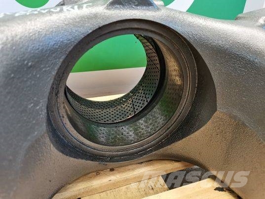 Fendt 824 Vario M835300050011 rocker Chassis og understell