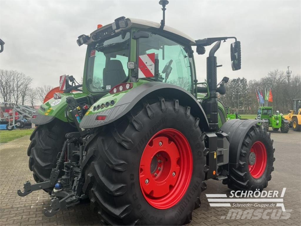 Fendt 724 S4 PROFI PLUS | RTK Traktoren