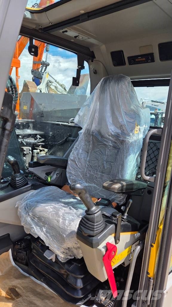 Volvo ECR 145 EL Гусеничные экскаваторы