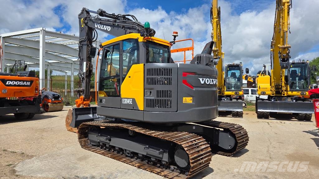 Volvo ECR 145 EL Гусеничные экскаваторы