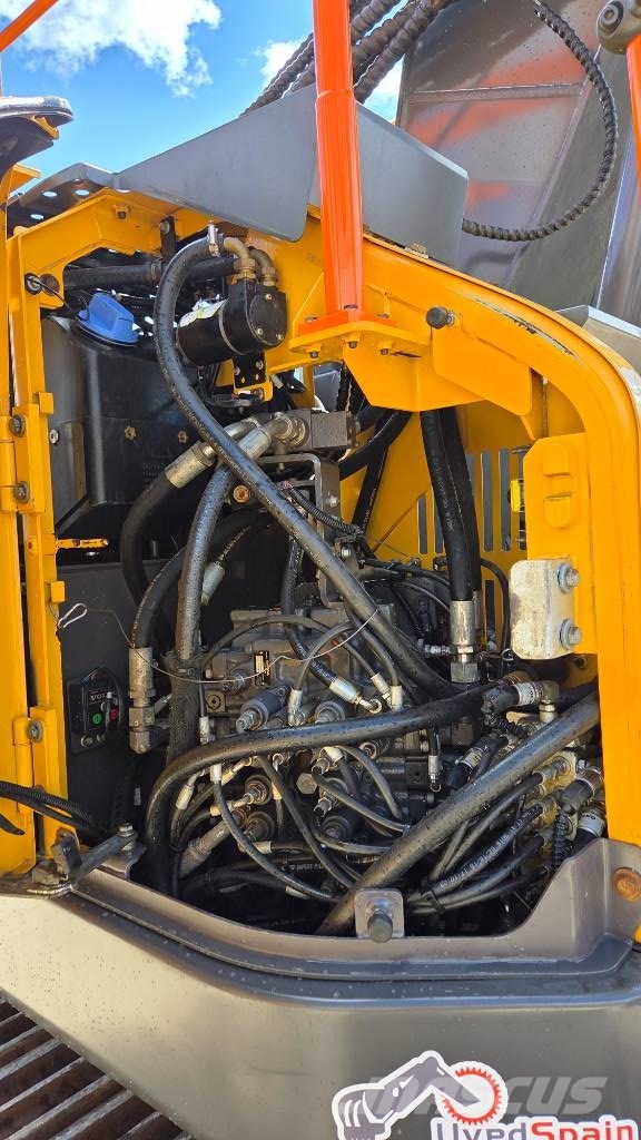Volvo ECR 145 EL Гусеничные экскаваторы