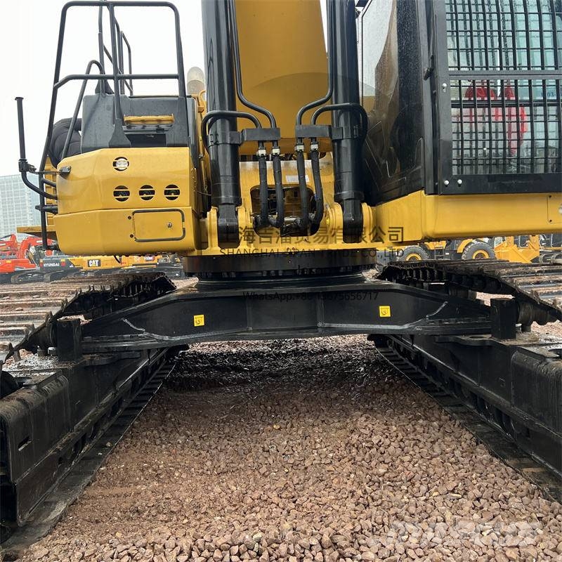 CAT 374 Raupenbagger