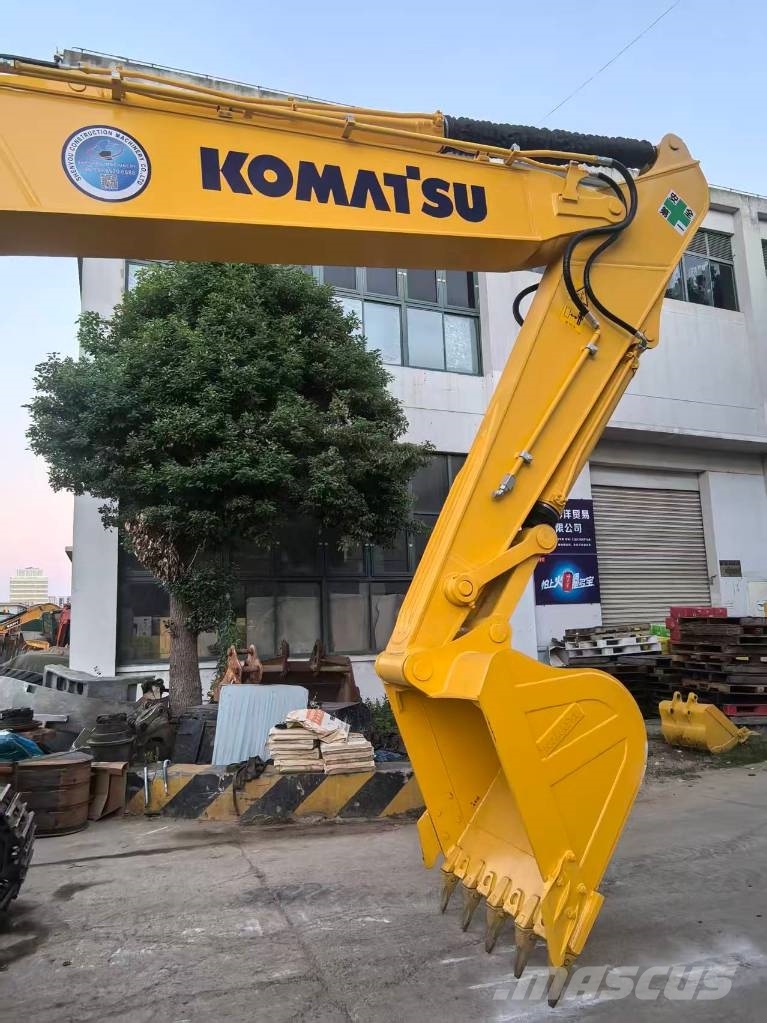 Komatsu PC 240 LC-8 Верижен екскаватор