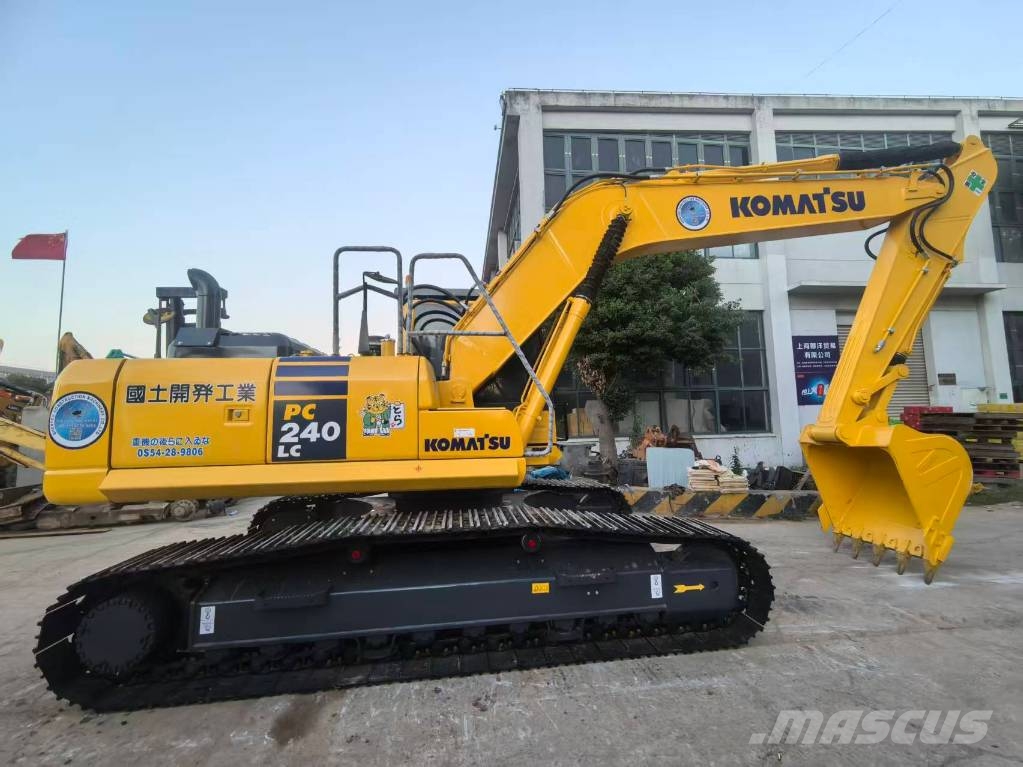 Komatsu PC 240 LC-8 Верижен екскаватор