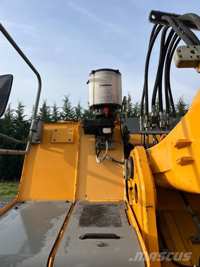 Liebherr R 924 B HD S L Lánctalpas kotrók