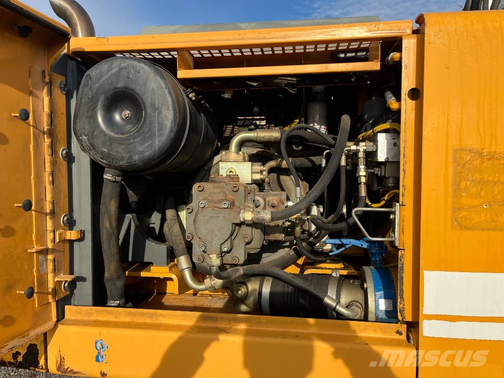 Liebherr R 924 B HD S L Lánctalpas kotrók