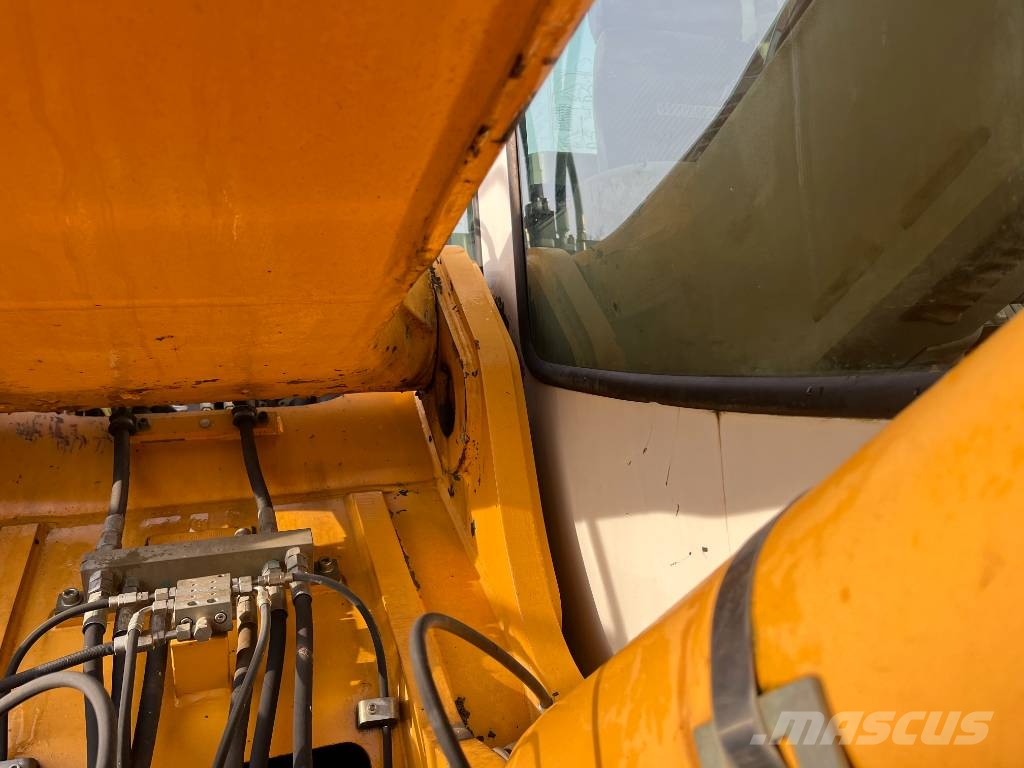 Liebherr R 924 B HD S L Lánctalpas kotrók