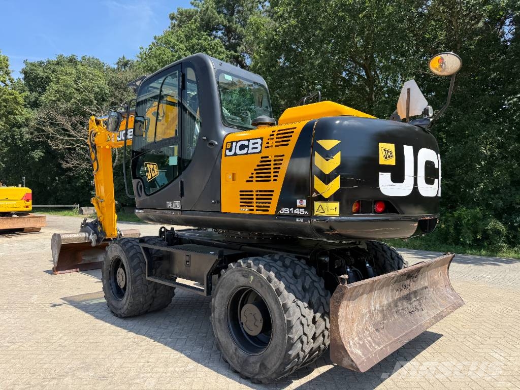 JCB JS 145 W Wielgraafmachines