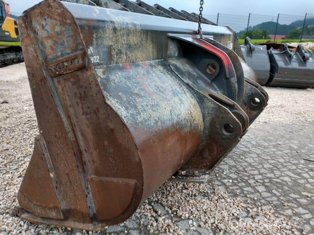 Volvo Felsschaufel gerade 3,6/4,0m³ Cucharones