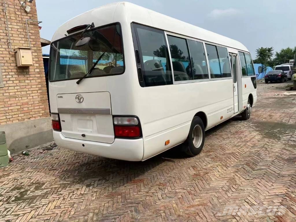 Toyota Coaster Bus Mikroautobusai