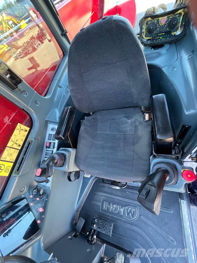 Roto MAGNI RTH 6.23 -D/D Teleskopické kolové nakladače