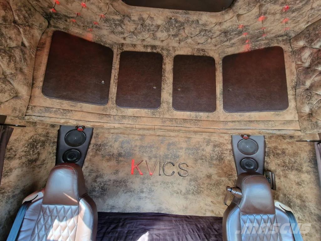 Scania R620-V8 Topline 6x4 - Manual gearbox - Retarder - Cabezas tractoras
