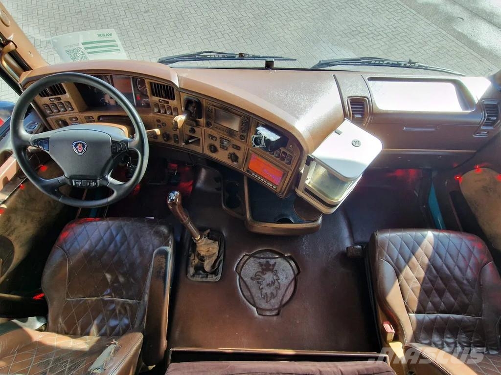 Scania R620-V8 Topline 6x4 - Manual gearbox - Retarder - Cabezas tractoras
