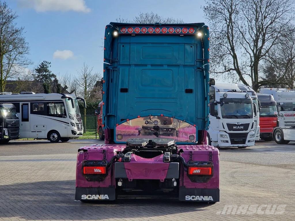 Scania R620-V8 Topline 6x4 - Manual gearbox - Retarder - Cabezas tractoras