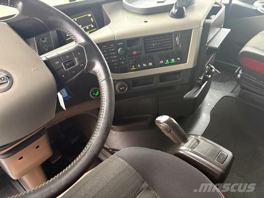 Volvo FH 500 + PTO/HYDROLIC + EURO 6 + DUAL CLUTCH Nyergesvontatók