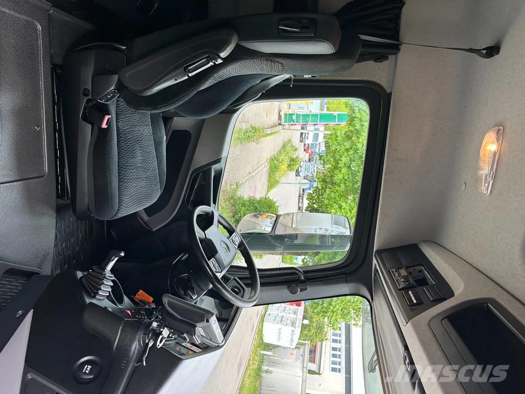 Mercedes-Benz Antos 1827 L Pr/Plane Rungentaschen E6 篷布卡車