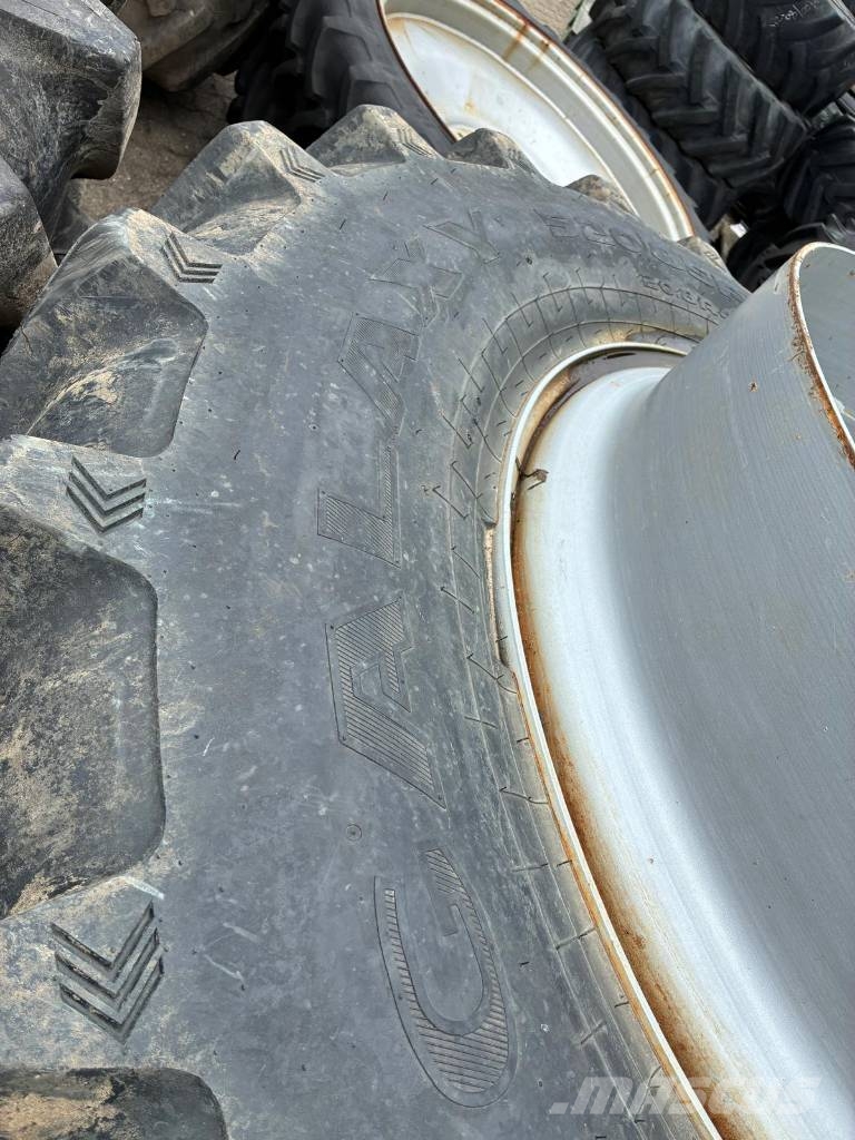 Galaxy 520/85R46 Tvillingehjul Ruedas